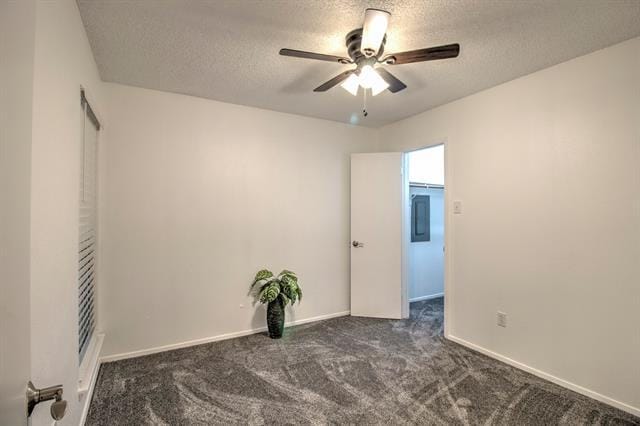 Building Photo - 2918 Nova Dr