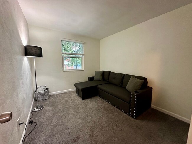 Building Photo - 1248 Pennsylvania Ave