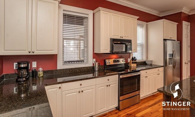 Building Photo - 408 Coquinas Ln