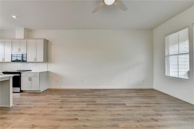 Building Photo - 430 Argosy Pk Cir