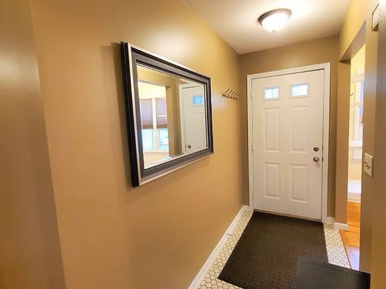Building Photo - 5809 Nobleton Cir