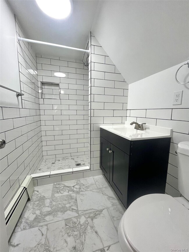 Building Photo - 123 Clinton Ave