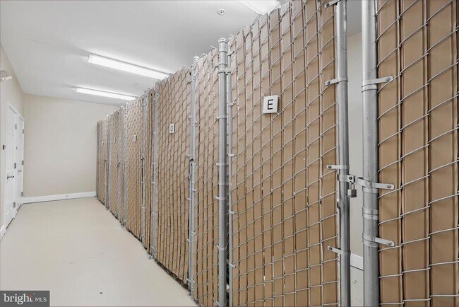 Building Photo - 20655 Hope Spring Terrace