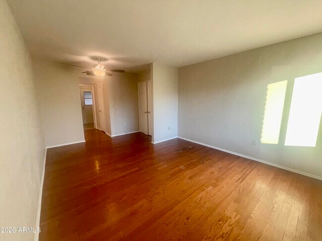 Building Photo - 508 E Angela Dr