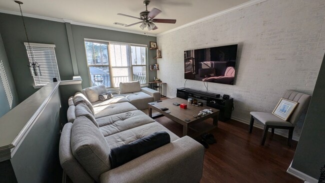 Building Photo - 1625 Liberty Pky NW