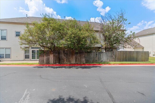 Building Photo - 12205 Abbey Glen Ln