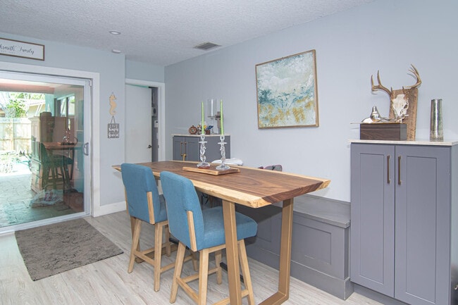 Building Photo - 3251 NW 65th St