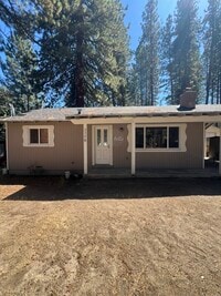 Building Photo - 3380 Janet Dr