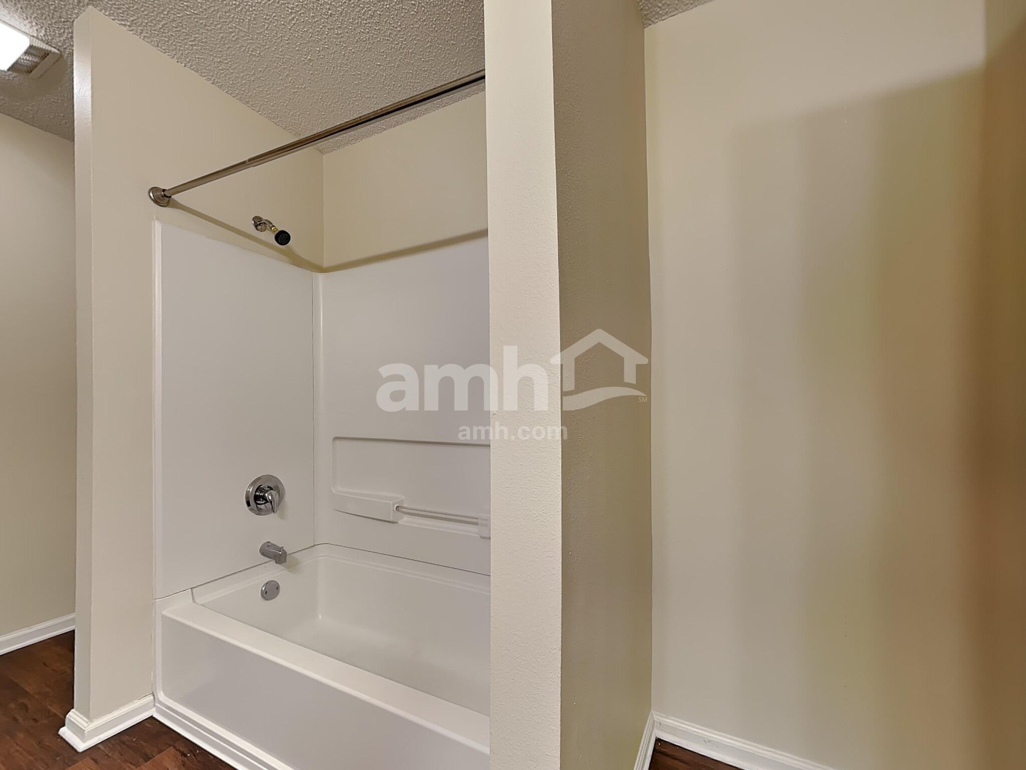 Building Photo - 7 Copperleaf Ct