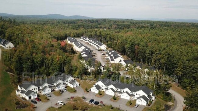 Primary Photo - 52 Monroe Dr
