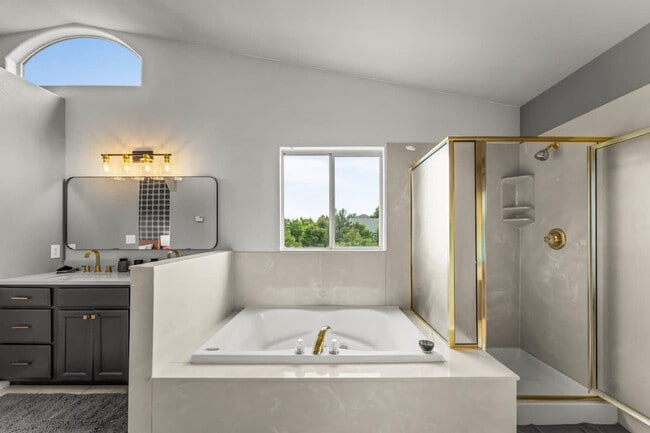 Building Photo - 7208 Secrest Ct