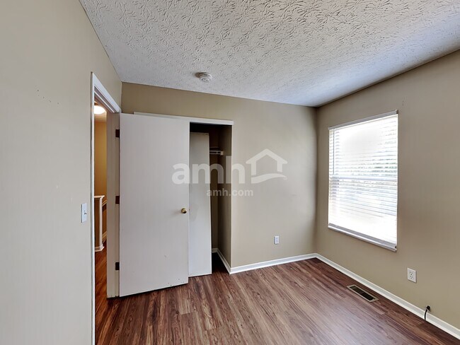 Building Photo - 291 Harland Drive