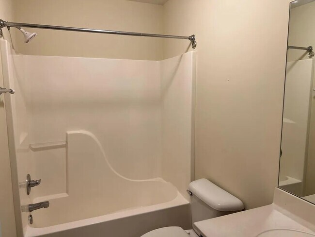 Building Photo - 7109 Tyner Crossing Dr