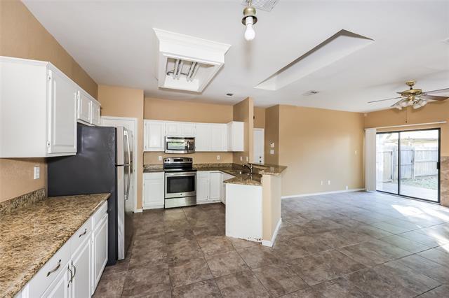 Building Photo - 1535 Allen Dr