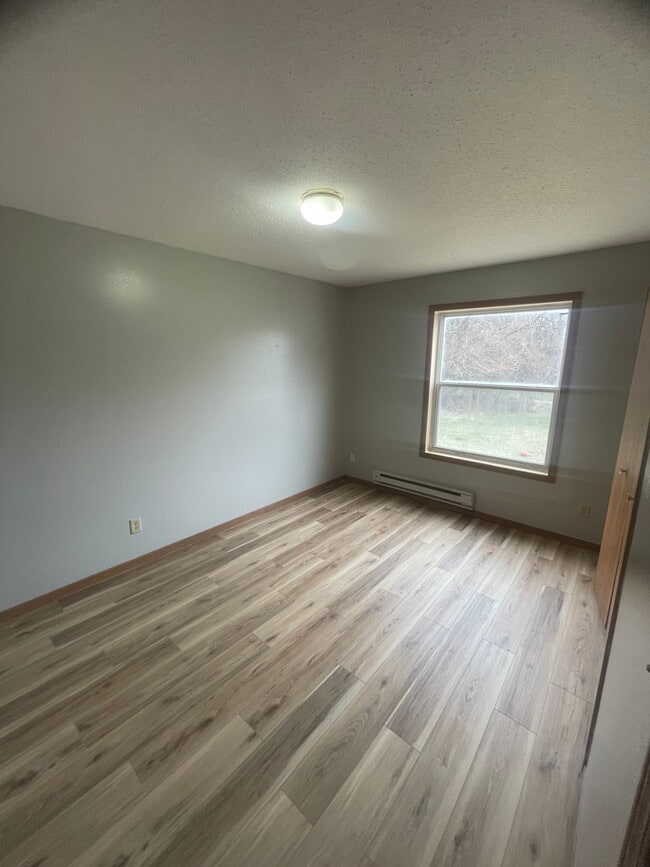 Unit #124 - 124-136 Earl St