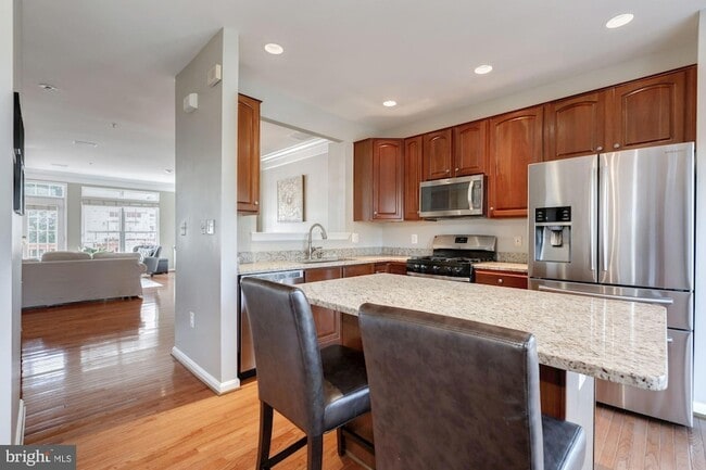 Building Photo - 324 Cameron Station Blvd