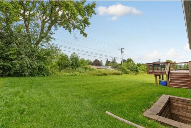 Building Photo - 1253 Turnberry Dr SE