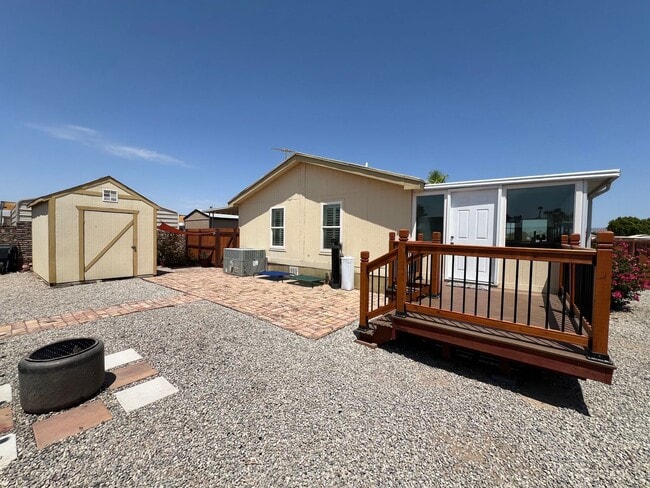Building Photo - NICE HOME IN THE FOOTHILLS!