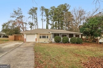 Building Photo - 716 Carolina Rd