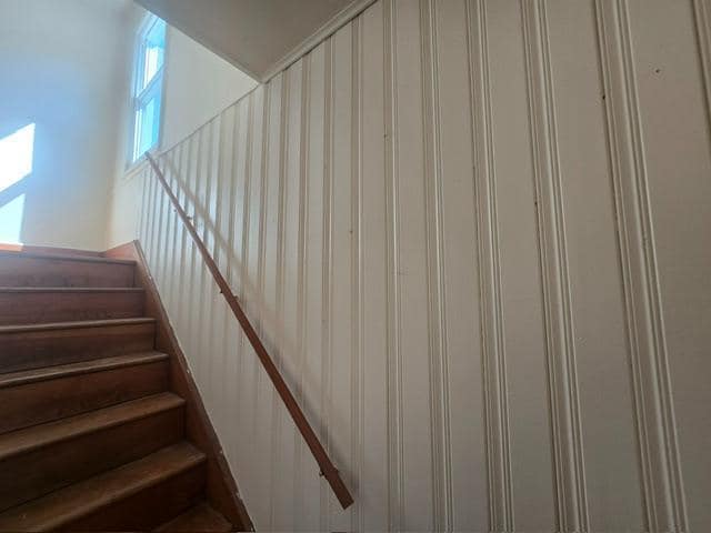 Building Photo - 406 Laforte Ave