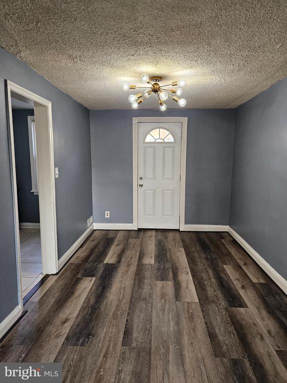 Building Photo - 3238 Westmont Ave