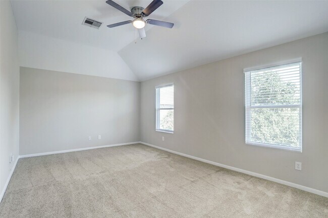 Building Photo - 22618 Spring Crossing Dr