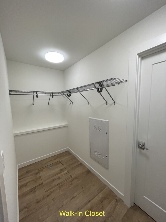 Building Photo - 1724 11th Ave