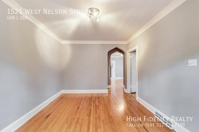 Building Photo - 1521 W Nelson St