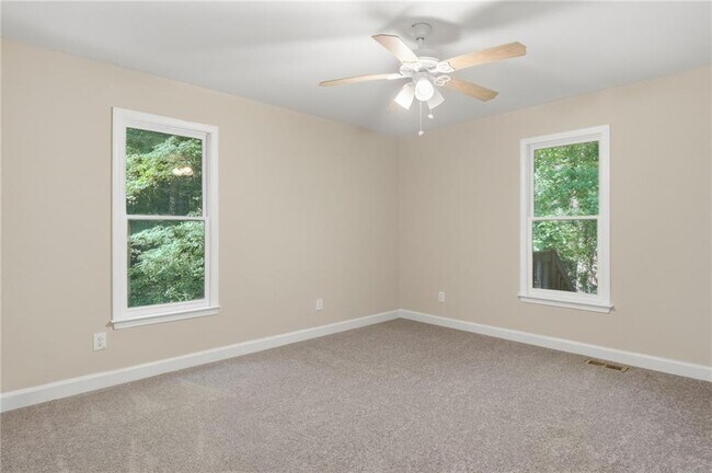 Building Photo - 2753 Allyn Way NW