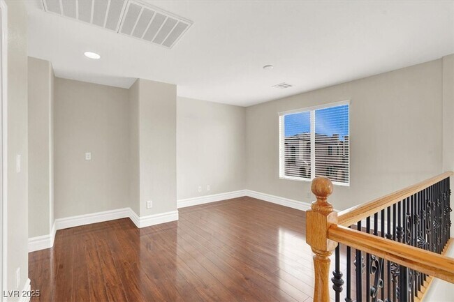 Building Photo - 7314 W Mistral Ave