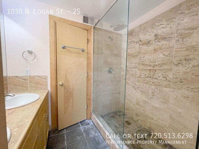 Building Photo - 1030 Logan St