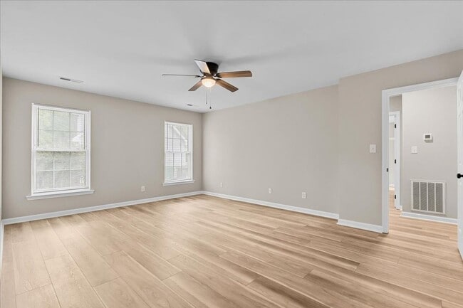 Building Photo - Coming Soon! Single Story Rental in Jamestown's Colony Park!