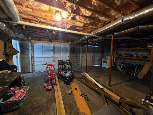 Building Photo - Welcome to Your Dream Retreat!