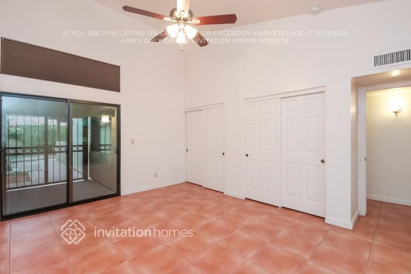 Building Photo - 2234 E Florian Ave