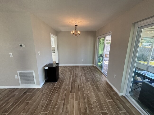 Building Photo - 4143 Conway Blvd