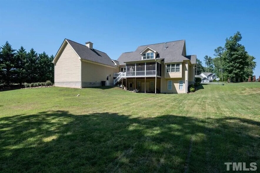 Building Photo - Room in House on Raven Wood Dr