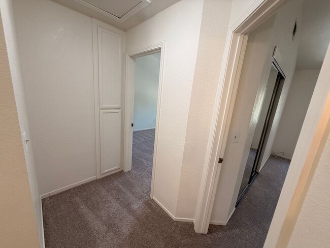 Building Photo - 7379 Stonedale Dr