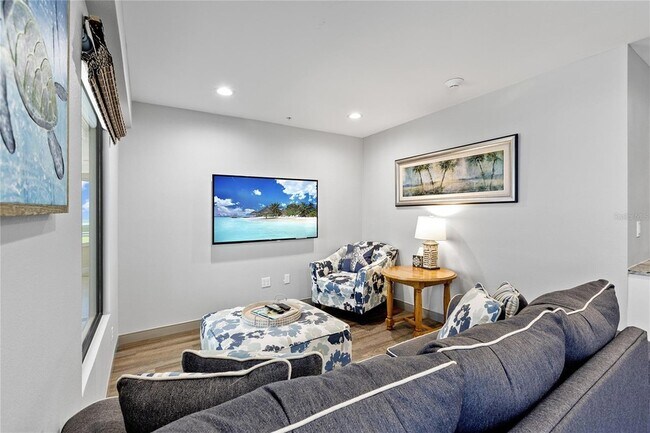 Building Photo - 601 Longboat Club Rd