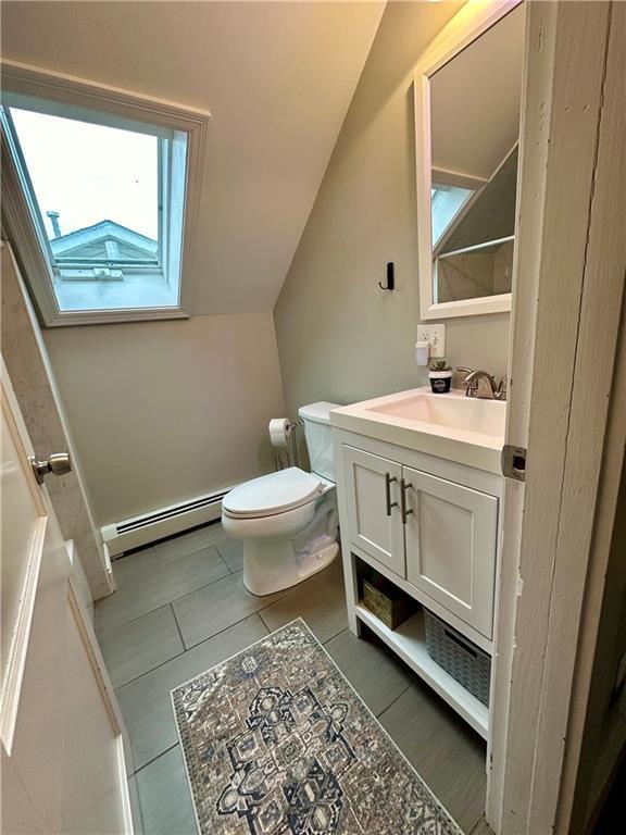 Building Photo - 1003-1003 Narragansett Blvd