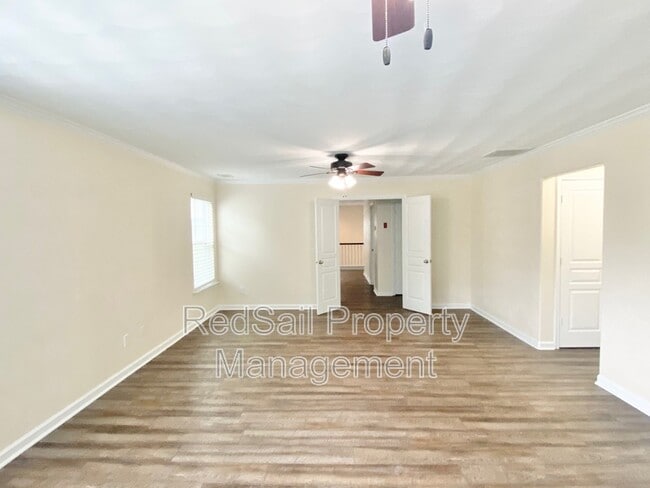 Building Photo - 104 Sharpe Dr