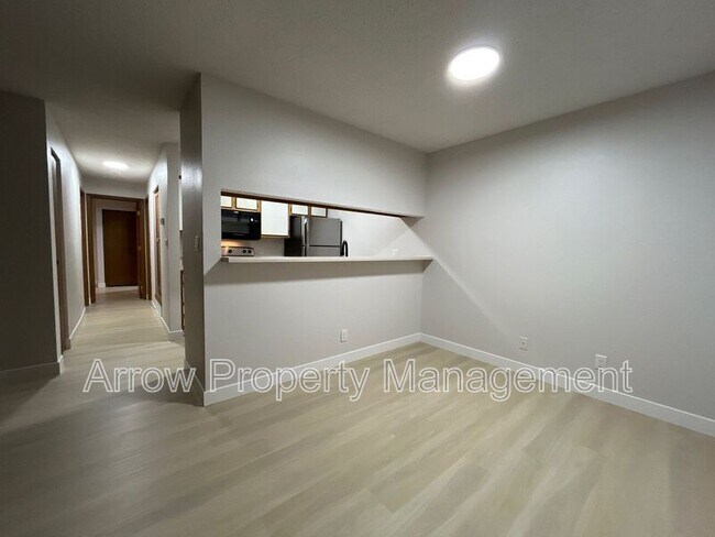 Building Photo - 2380 N 44th St