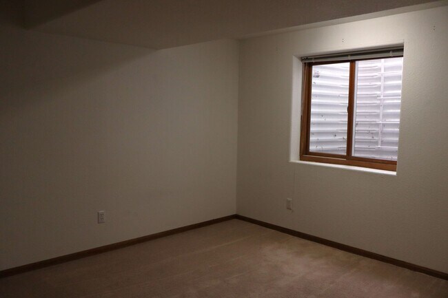Building Photo - Beautiful 4 Bedroom Home in Midtown Fort C...