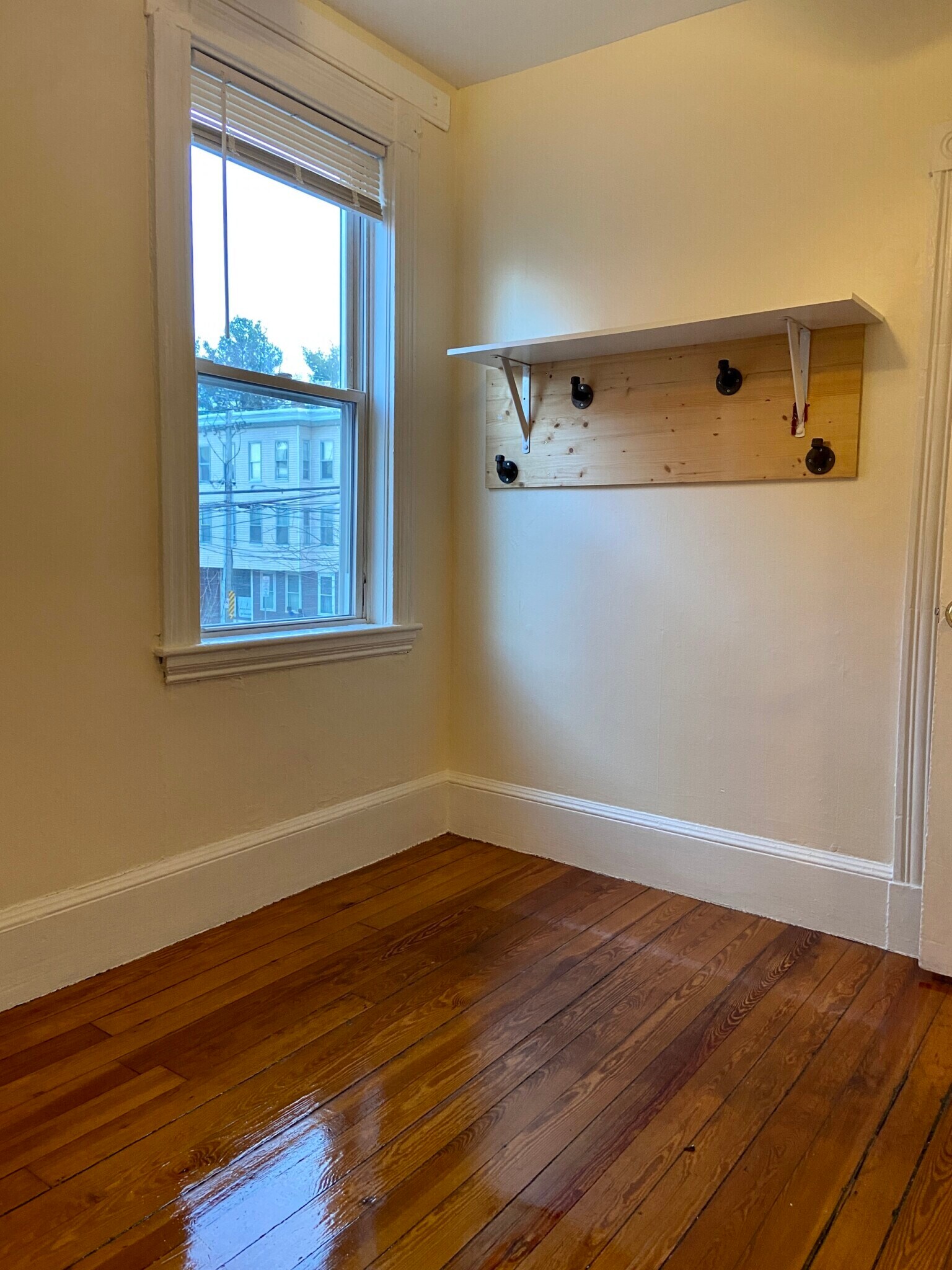 Building Photo - 257 Beacon St