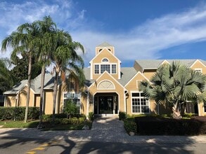 Building Photo - 1051 S Hiawassee Rd