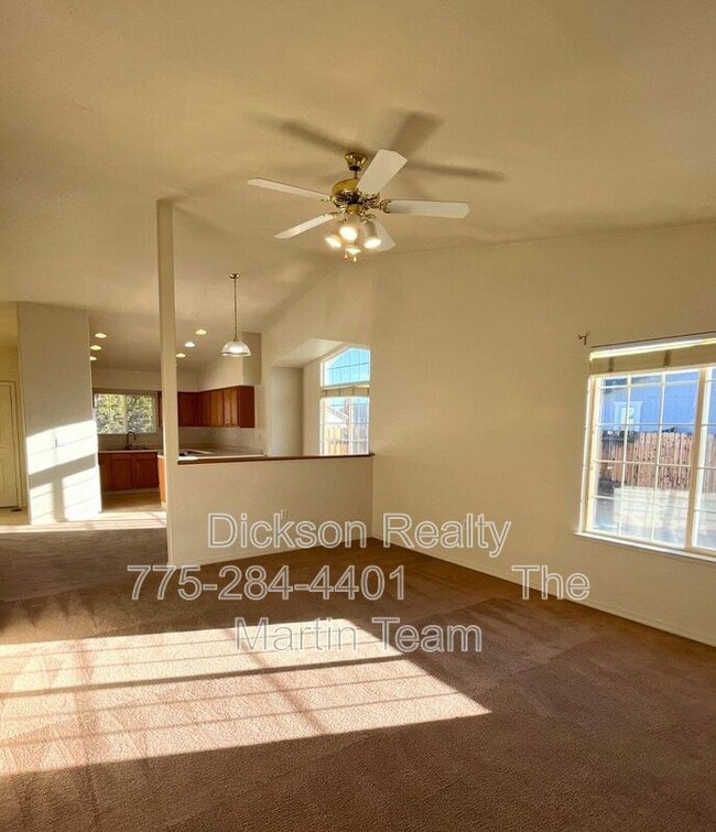 Building Photo - 2275 Albatross Way