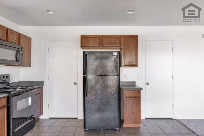 Building Photo - 3Bed/2.5Bath House in Maricopa! Move-In Ready on 07/09/2026!