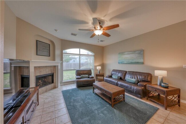Building Photo - 1507 Pagedale Dr