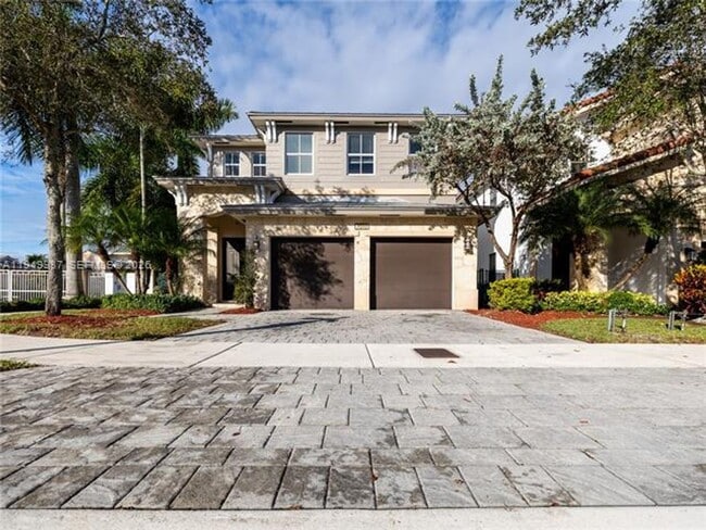 Building Photo - 7010 NW 106th Ave