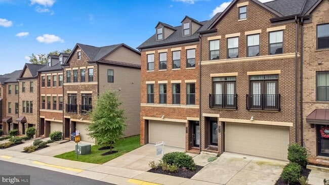 Building Photo - 9271 Wood Violet Ct