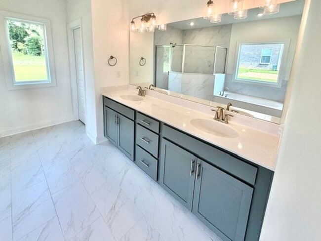 Building Photo - Now Leasing a 4 Brand New 4 Bedroom 2.5 Bath Home @ Southbranch in Olive Branch